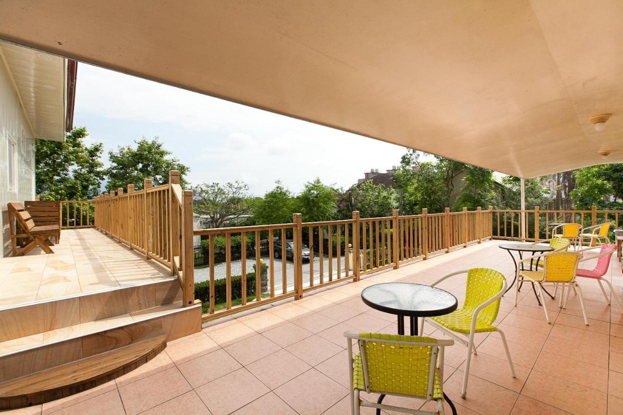 Yuan Qiwu Homestay Pinghe Exterior foto